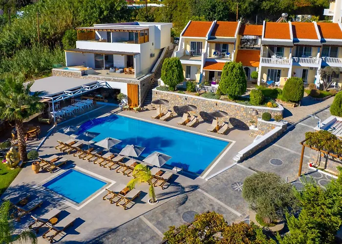 Johannes Boutique & * Afantou