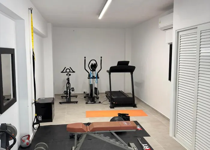 Johannes Boutique & * Afantou