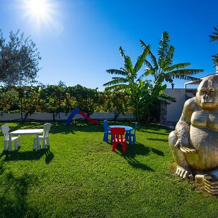 Johannes Boutique & Apartamento Afantou